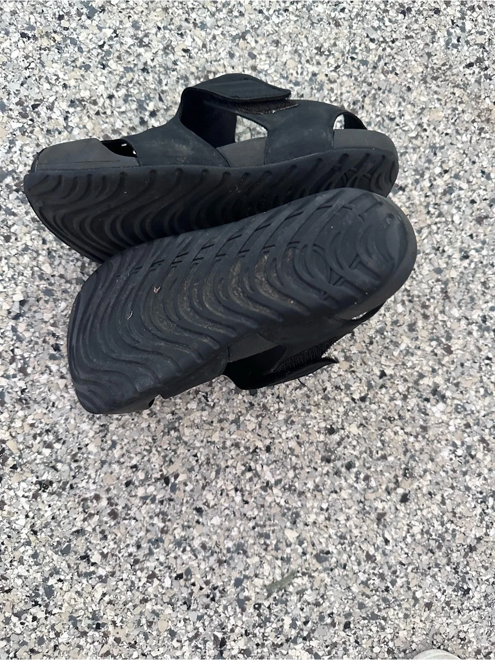 Nike kids Sunray Sport Sandals with Backstrap